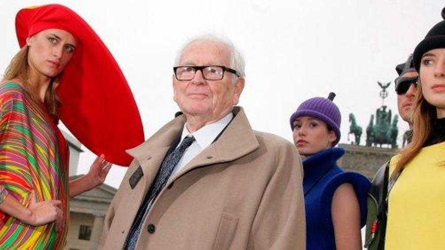 Mor als 98 anys el dissenyador Pierre Cardin