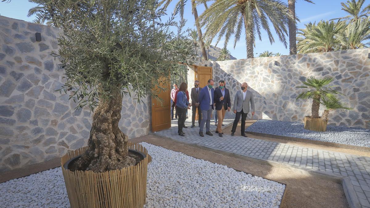 Las obras de rehabilitación y puesta en valor del Palmeral finalizan y se podrá visitar el nuevo centro de interpretación a partir de este fin de semana.