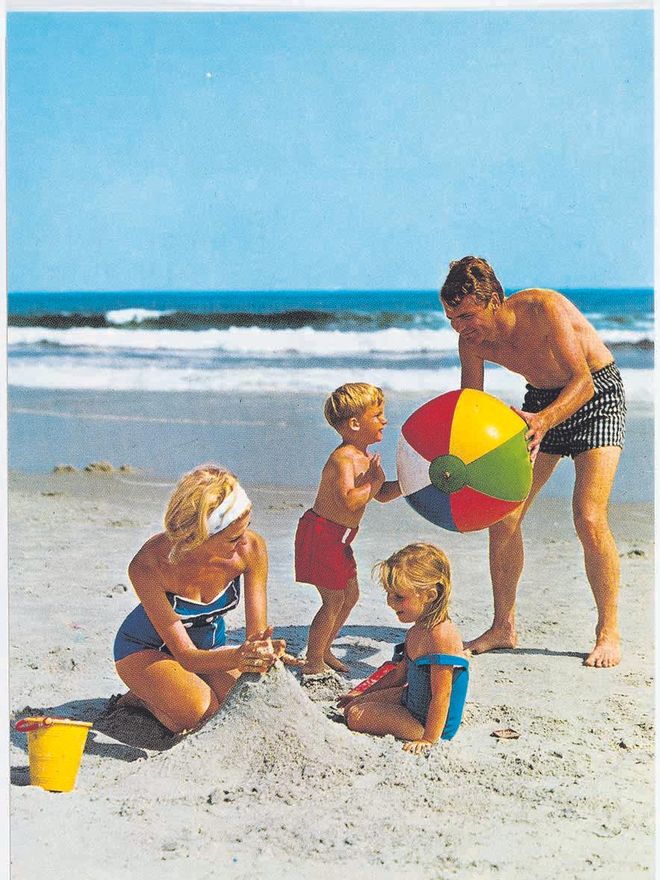 Imatge procedent del llibre «Costa Brava. Postals, 1960’s-1970’s», de Jordi Puig.