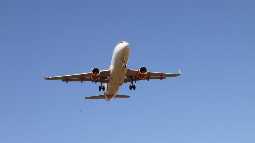 Immer wieder kommt es an Bord eines Flugzeugs zu einem medizinischen Notfall.