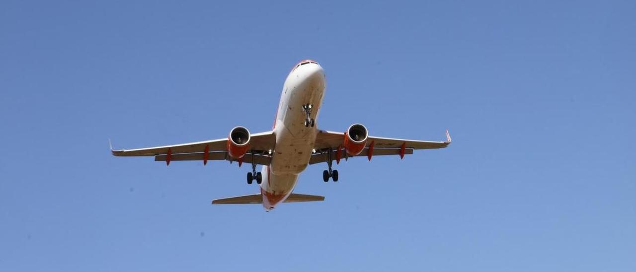 Immer wieder kommt es an Bord eines Flugzeugs zu einem medizinischen Notfall.