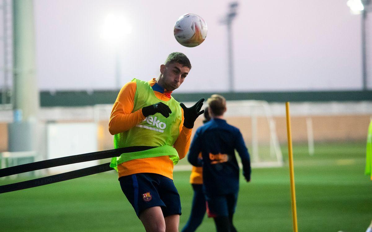 Ferran Torres, en el entrenamiento del Barça en la ciudad deportiva de Sant Joan Despí.