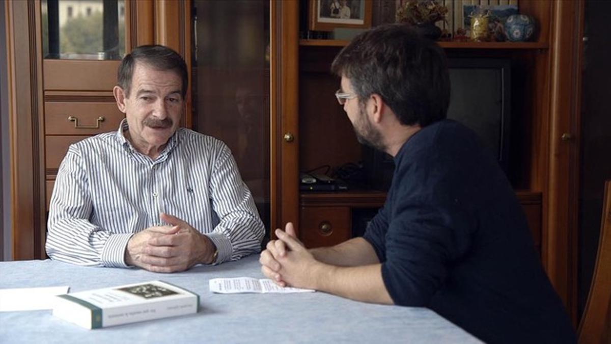 Jordi Évole, con Gerardo Iglesias, en 'Salvados'