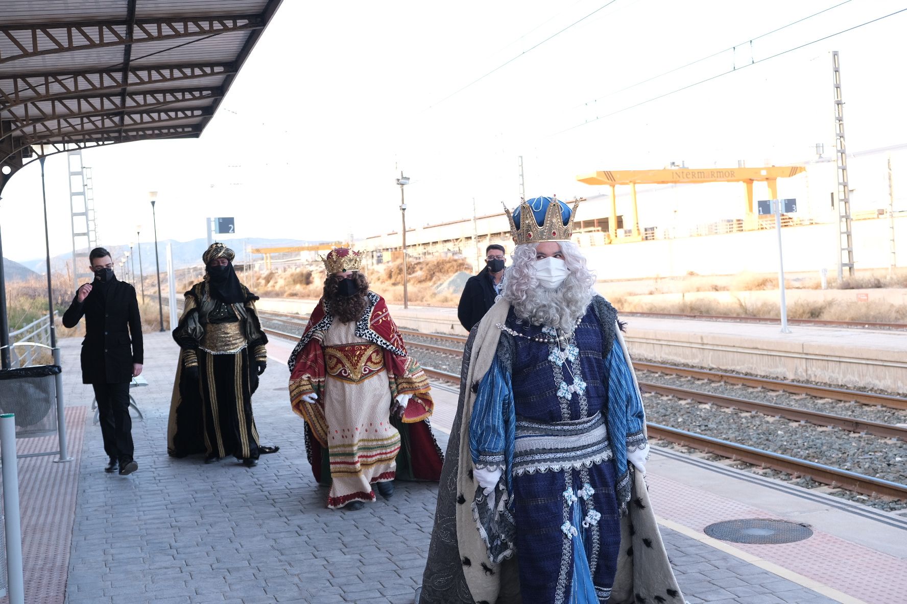 Los Reyes Magos llegan a Novelda en tren