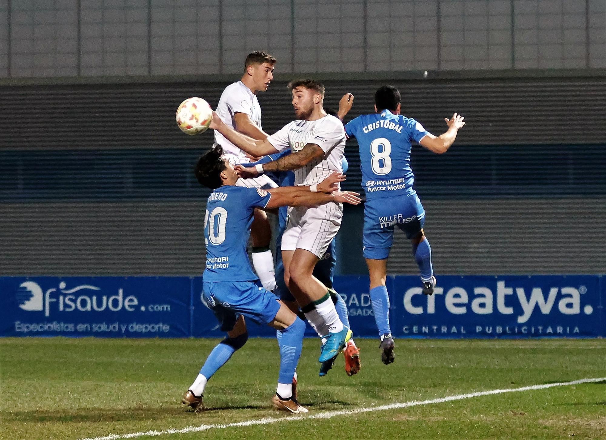 Las imágenes del Fuenlabrada - Córdoba CF en el estadio Fernando Torres