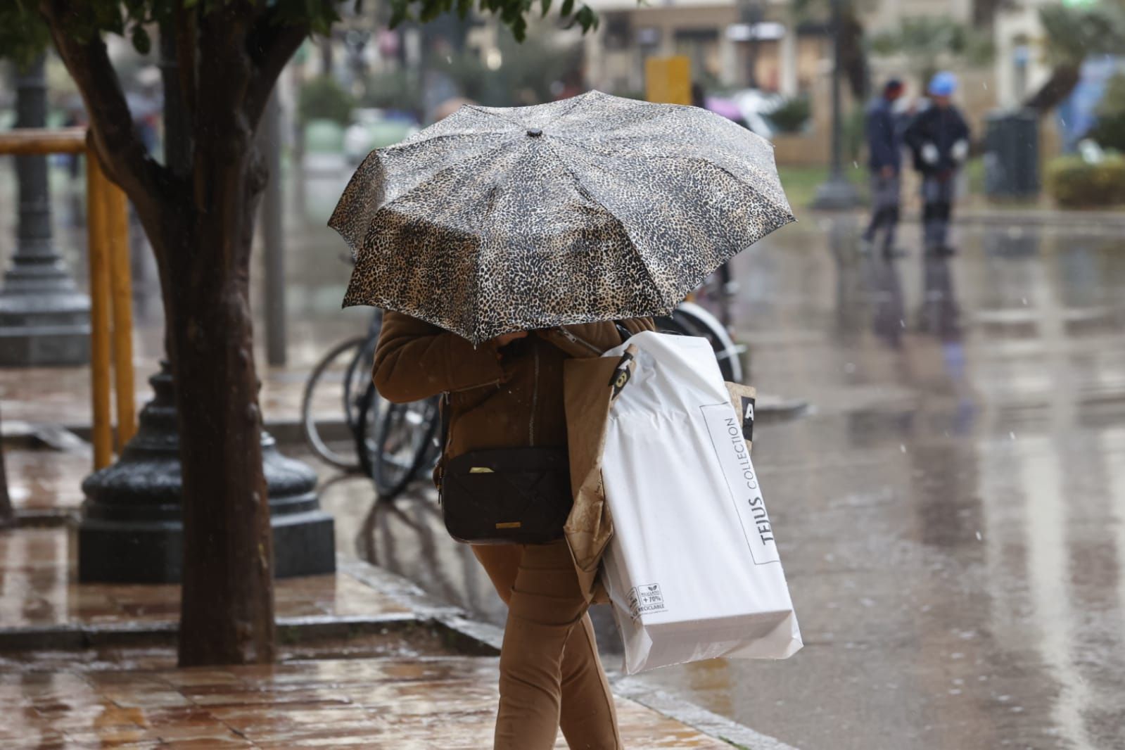 Vuelven las lluvias a València tras un fin de semana cálido