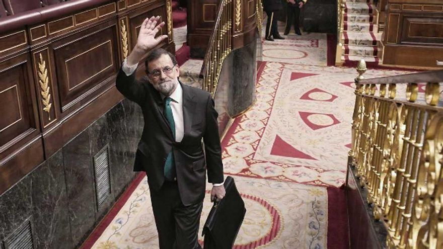 Los querellantes de Rajoy critican que la fiscalía se apoye en las euroórdenes para defenderle