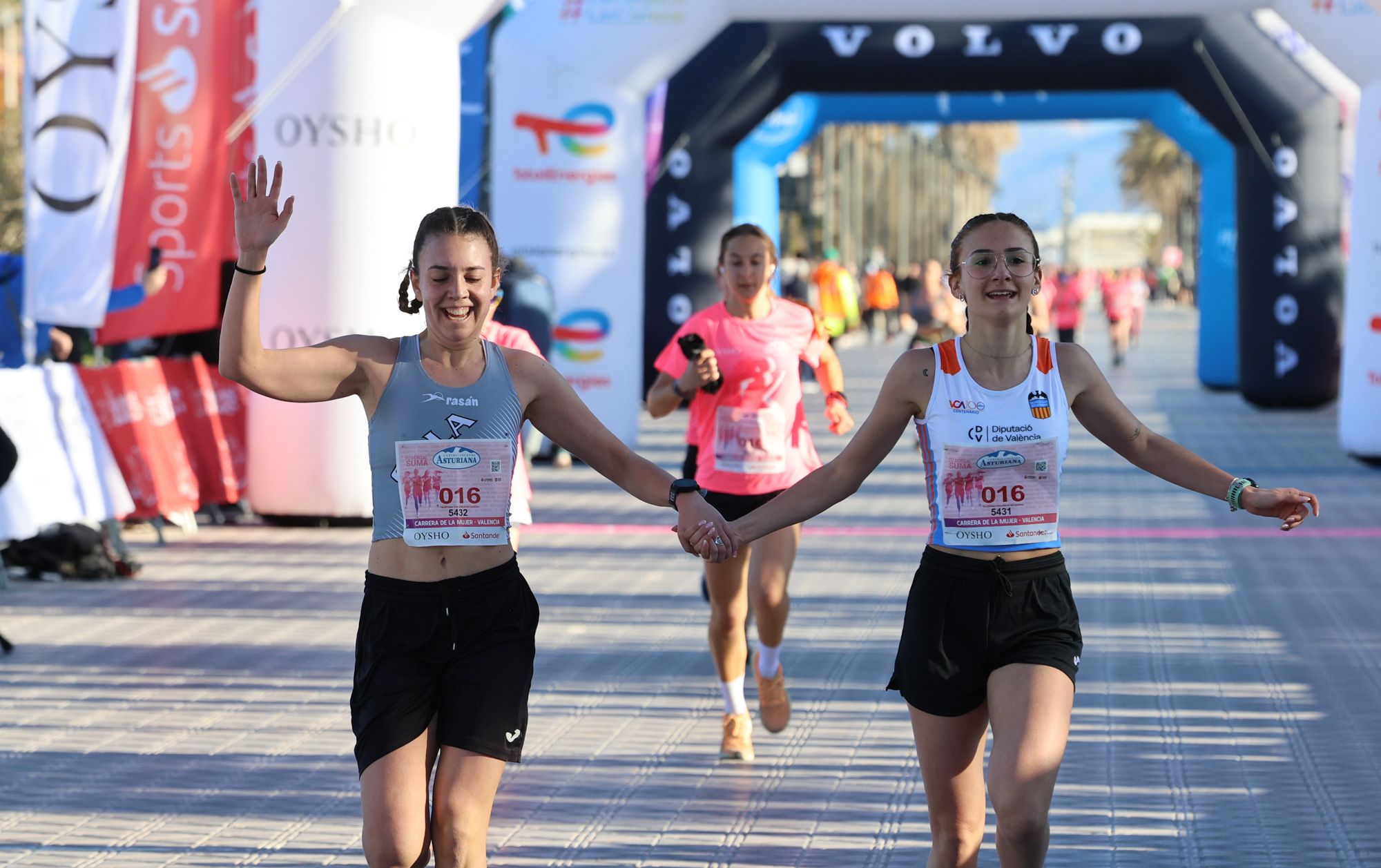 Carrera de la Mujer 2025: Las mejores imágenes del evento