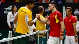 Derrota de Martínez Portero y el dobles decidirá ante Australia