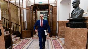 Archivo - El exportavoz de VOX en el Ayuntamiento de Madrid, Javier Ortega Smith, a su llegada a una sesión plenaria en el Congreso de los Diputados, a 24 de febrero de 2026, en Madrid (España). El Congreso debate dos proposiciones de Ley: de Sumar para l