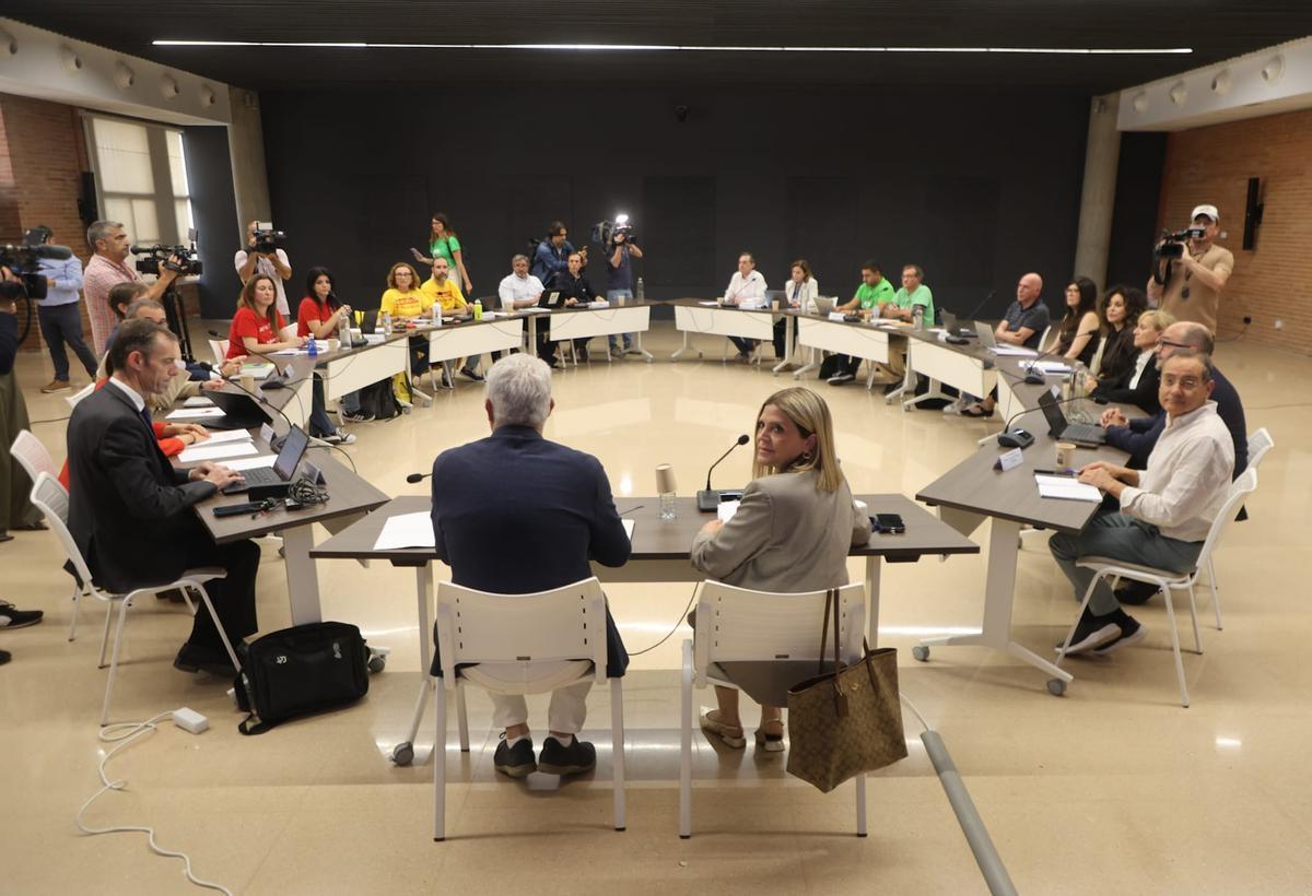 Reunión entre los sindicatos y la Conselleria de Educación en este lunes de huelga