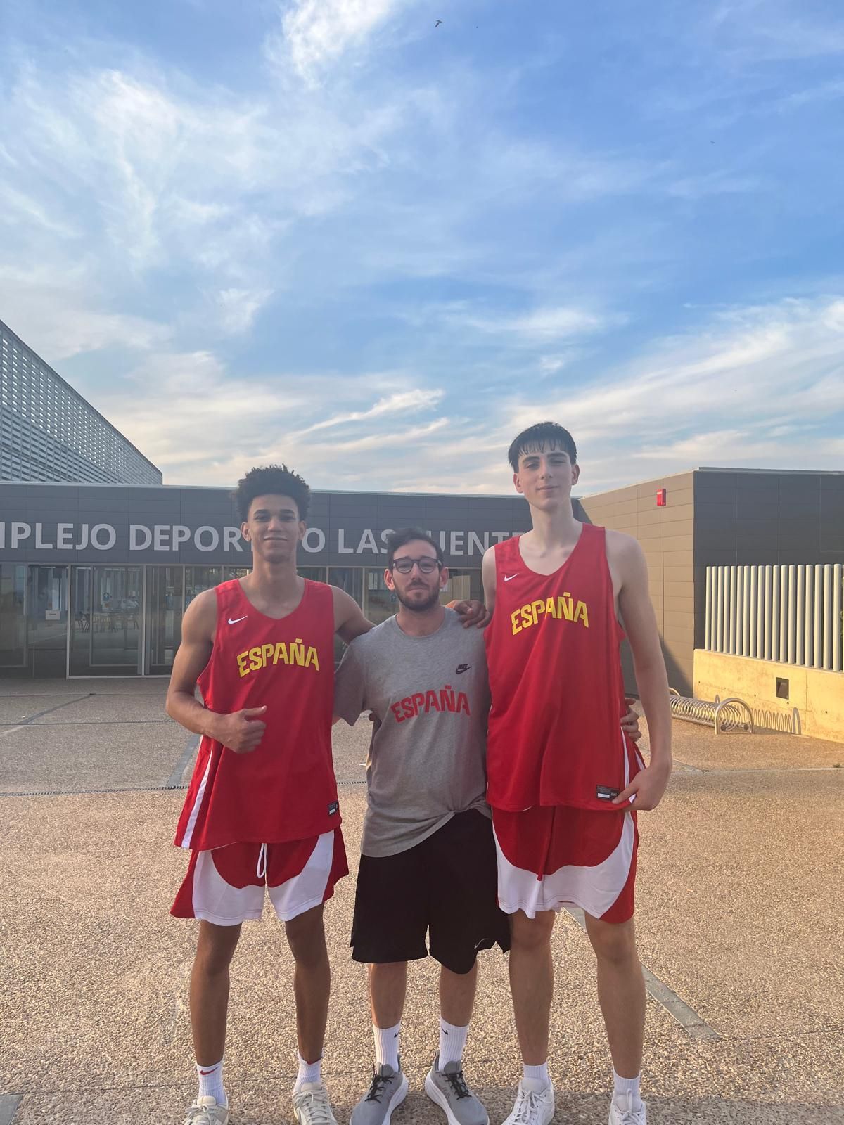 Sergio Kemu, Borja Ricart y Nicolás Gómez
