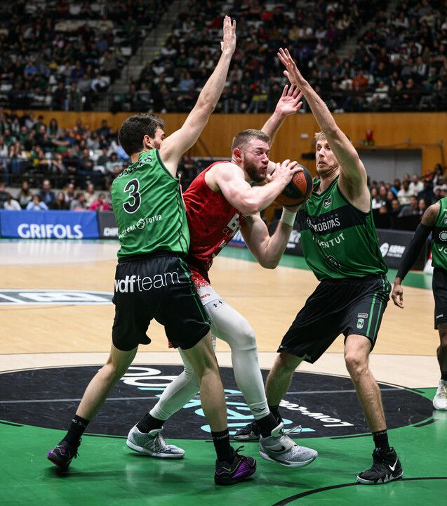 Totes les imatges del Joventut - Baxi Manresa