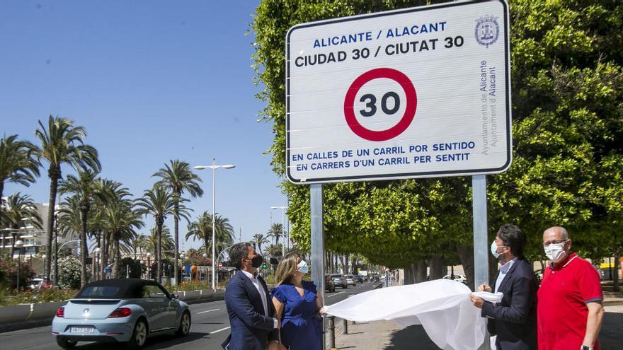 La señal que ha generado la polémica. HÉCTOR FUENTES