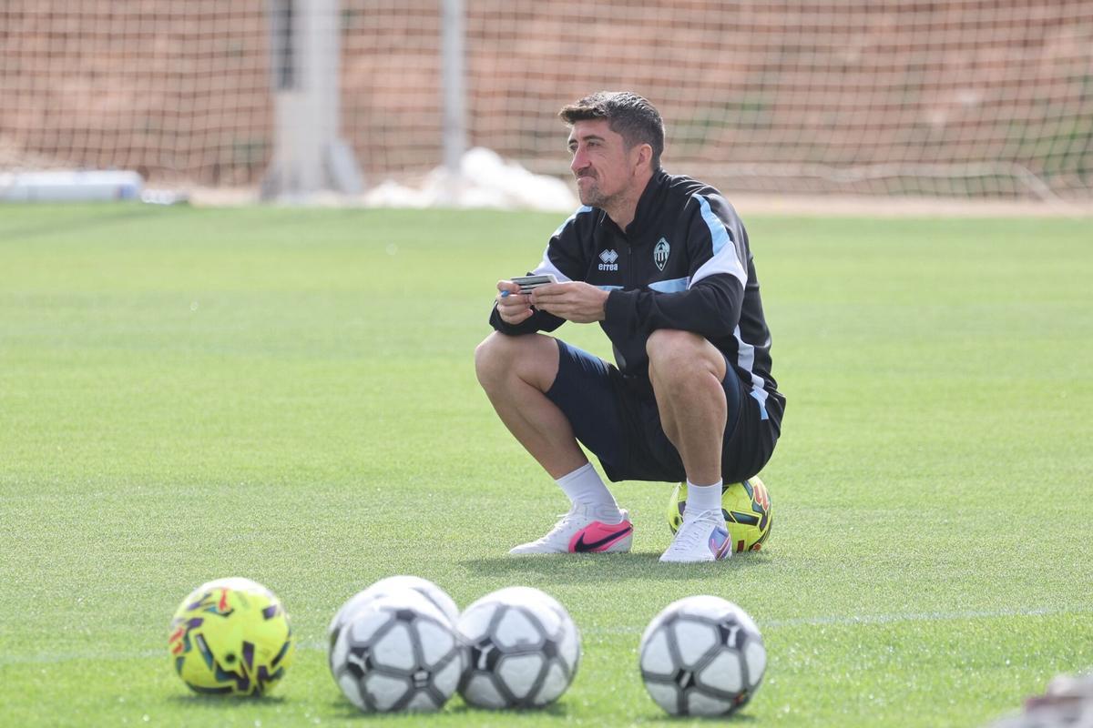 Entrenamiento del CD Castellón en la ciudad deportiva Globeenergy