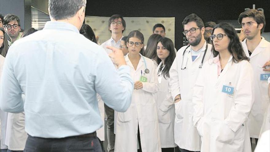 Primer día de asignación MIR: dos de 400 médicos eligen plaza en Extremadura