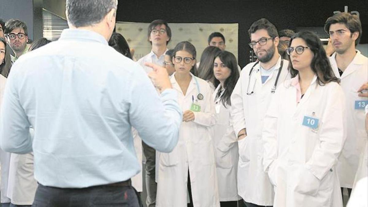 Reunión de presentación de los nuevos residentes, el año pasado, en una imagen de archivo.