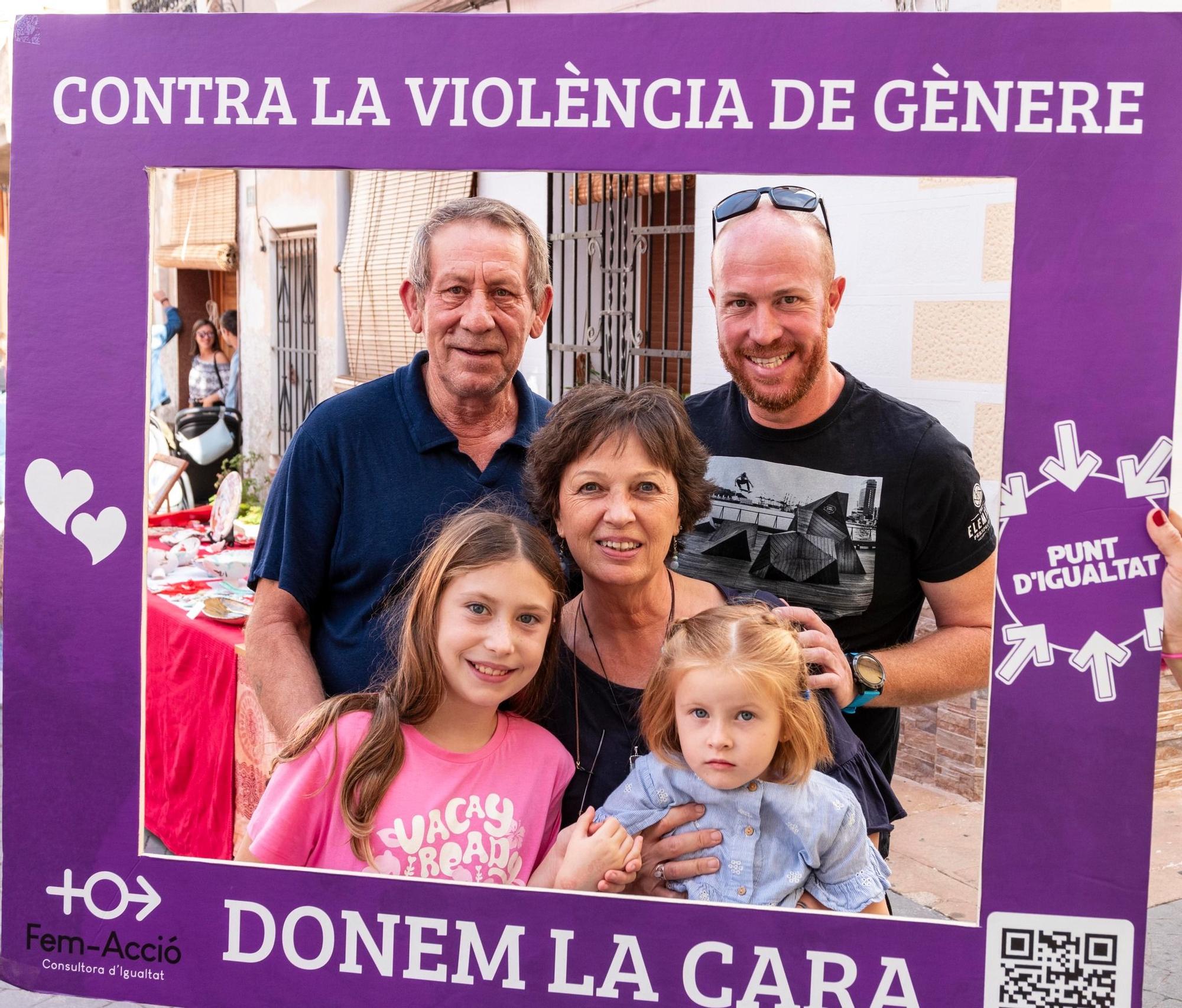 El 'Porrat de la Tardor' ompli els carrers del Real de Gandia