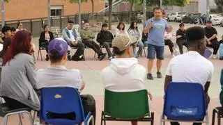 "Queremos estudiar y no podemos": el caos de la FP se enquista entre el alumnado sin la ESO