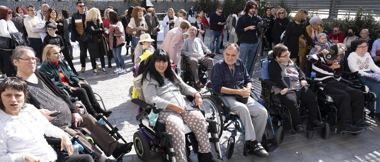 Un moment de l'acte d'ahir al pati del centre