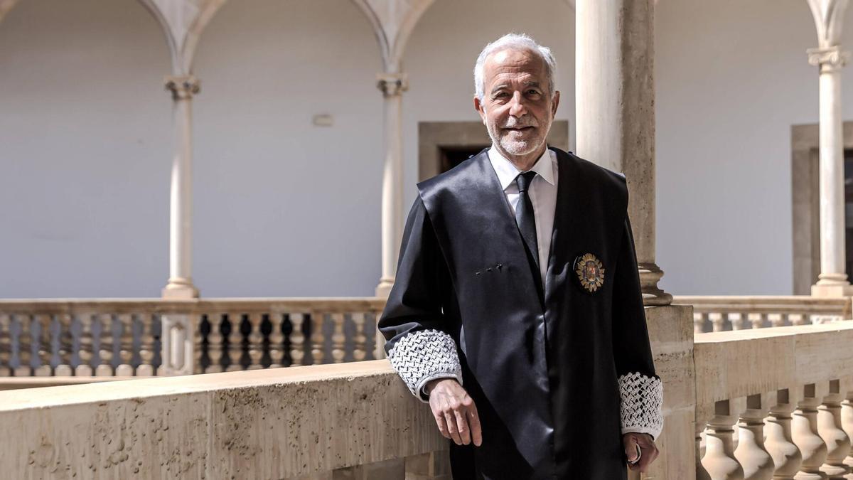 El presidente del TSJB, Carlos Gómez Martínez, hoy en el Palacio de Justicia en Palma.