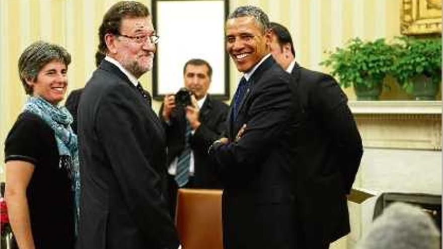 Rajoy i Obama parlen distesament abans de l&#039;inici de la roda de premsa.