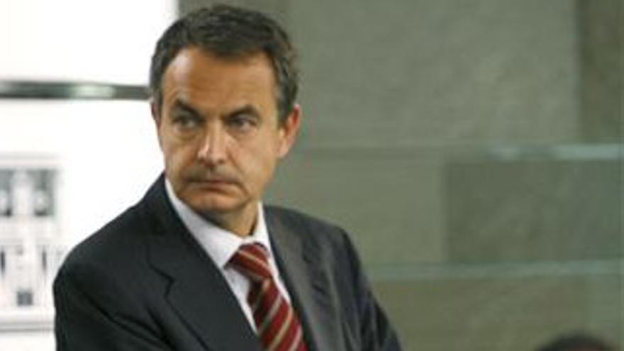 Zapatero anuncia un plan de inversiones hasta 2010