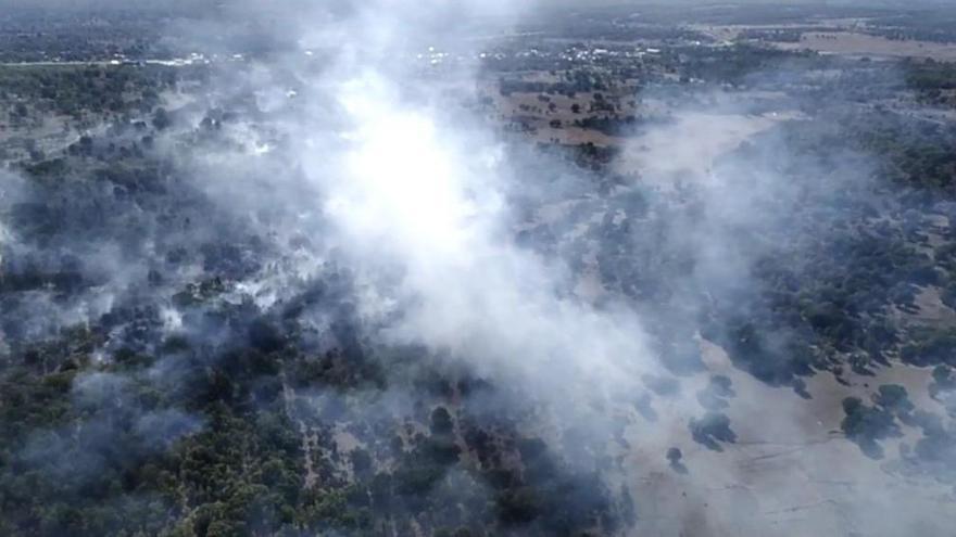 Incendio en Mombuey