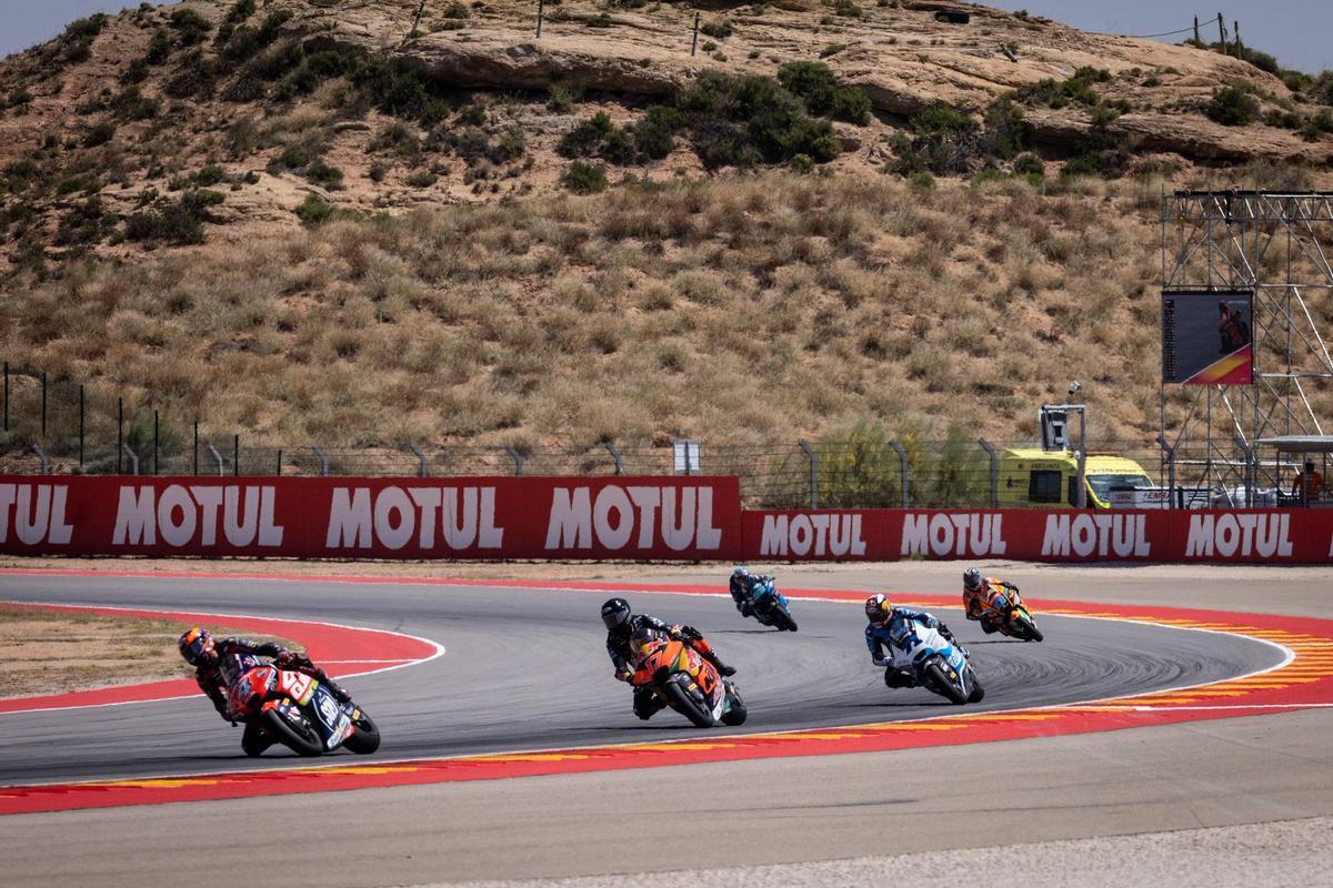 Carrera de Moto2 en Motorland Carrera de Moto2 en Motorland