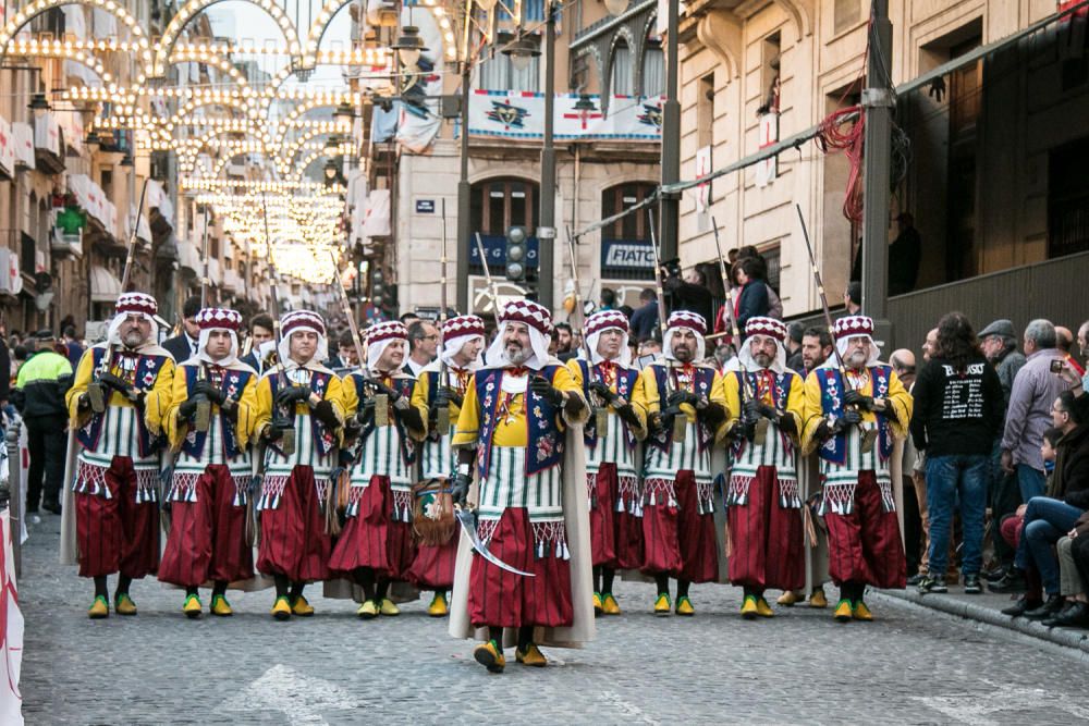 La Diana abre las Fiestas de Alcoy