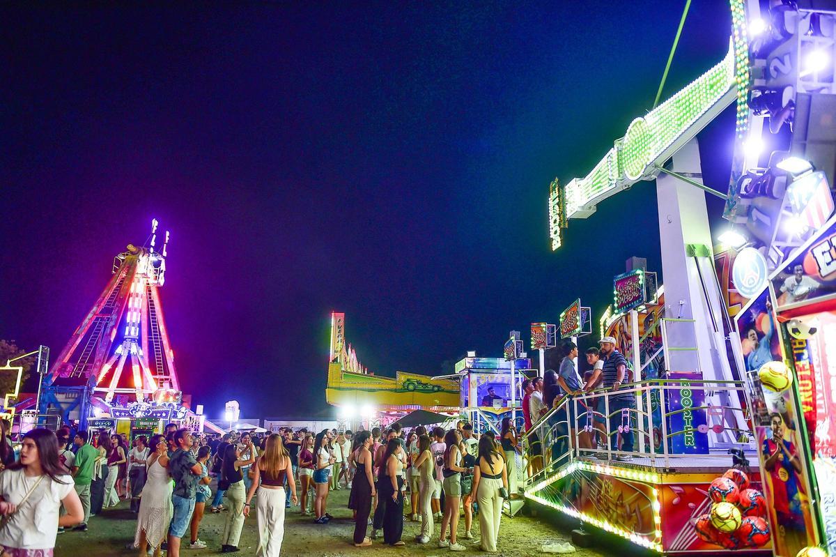 Fotogalería | Las imágenes de las cañas del sábado y el recinto ferial de Plasencia Fotogalería | Las imágenes de las cañas del sábado y el recinto ferial de Plasencia