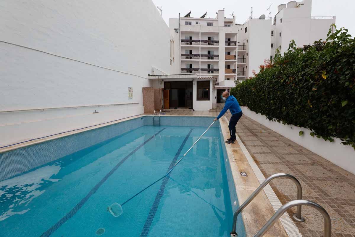 Los hoteles de Ibiza se preparan para la temporada turística