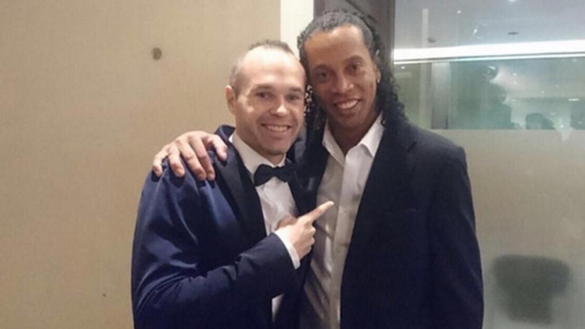 Iniesta y Ronaldinho coincidieron en el Palau de Congressos