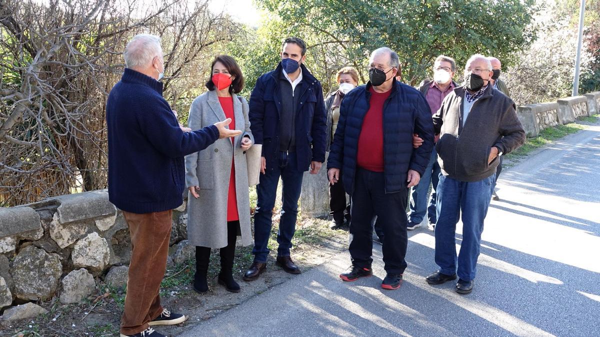 Visita del grupo municipal socialista a Monte Dorado.