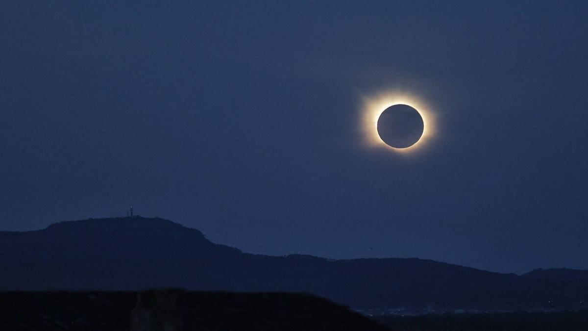Puig de Randa y el eclipse de sol.