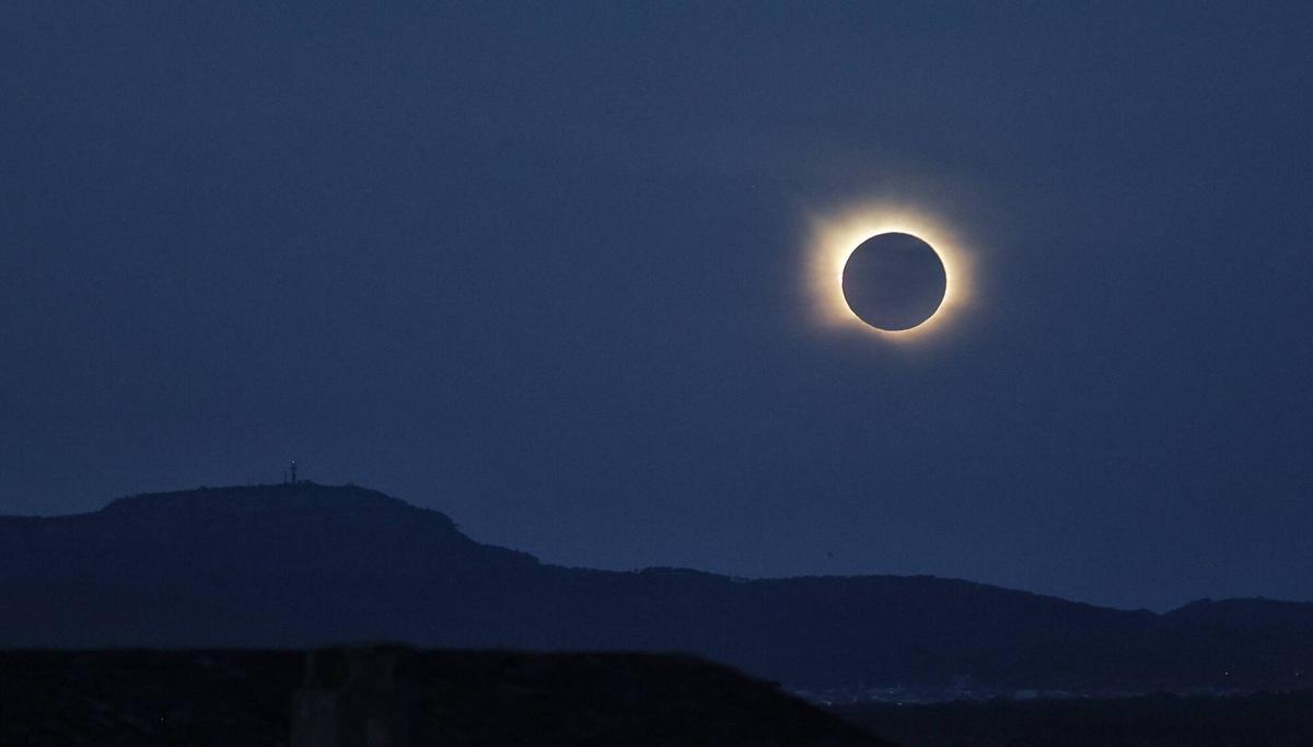 Las imágenes del eclipse del siglo en Mallorca (Felanitx)