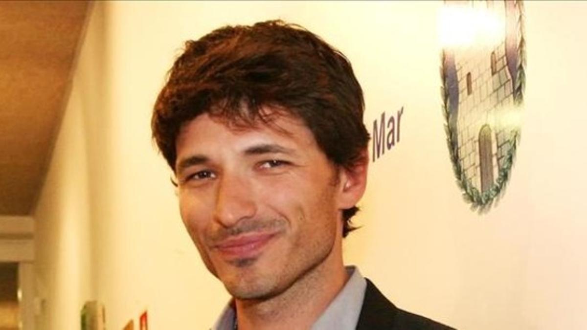 Andres Velencoso desbanca a Piqué en Mango