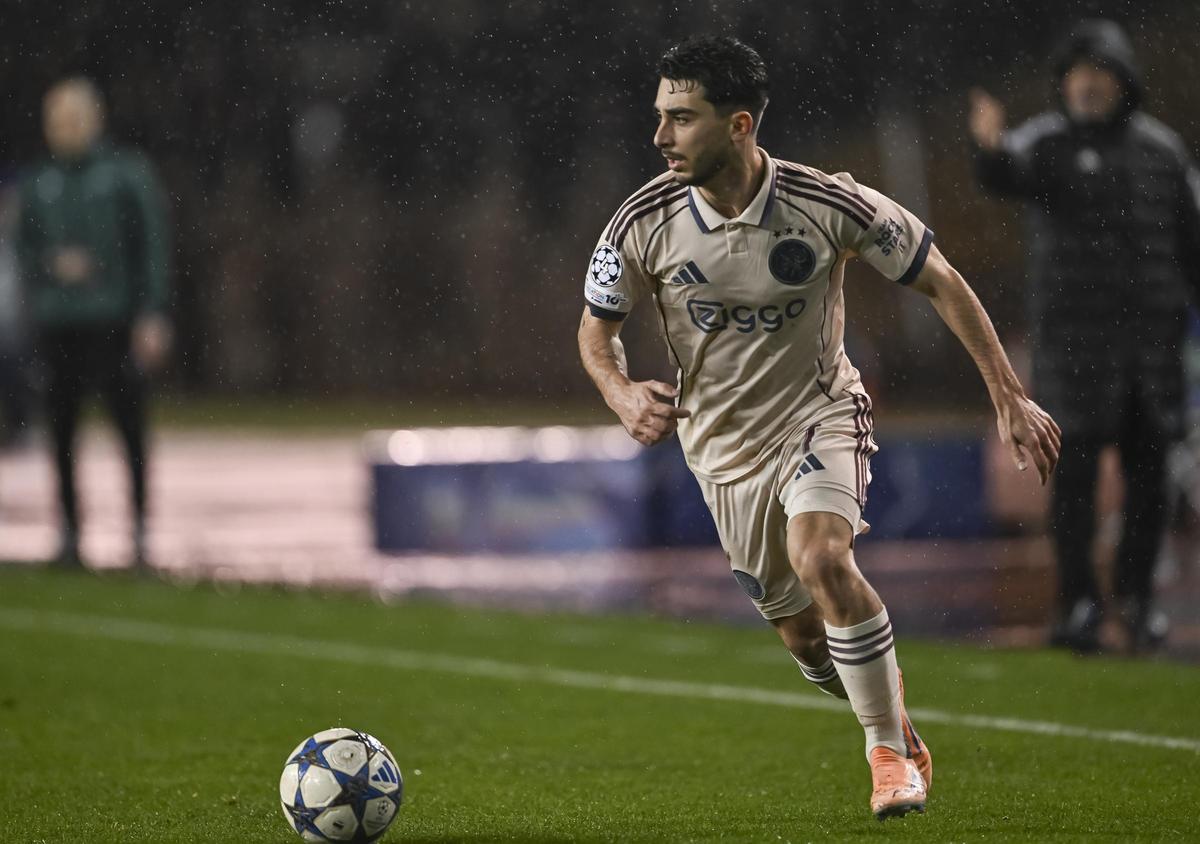 Raúl Moro, en busca de más oportunidades en el Ajax