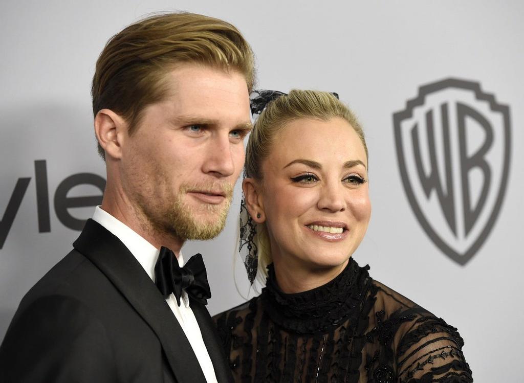 Kaley Couco y su novio, KArl Cook