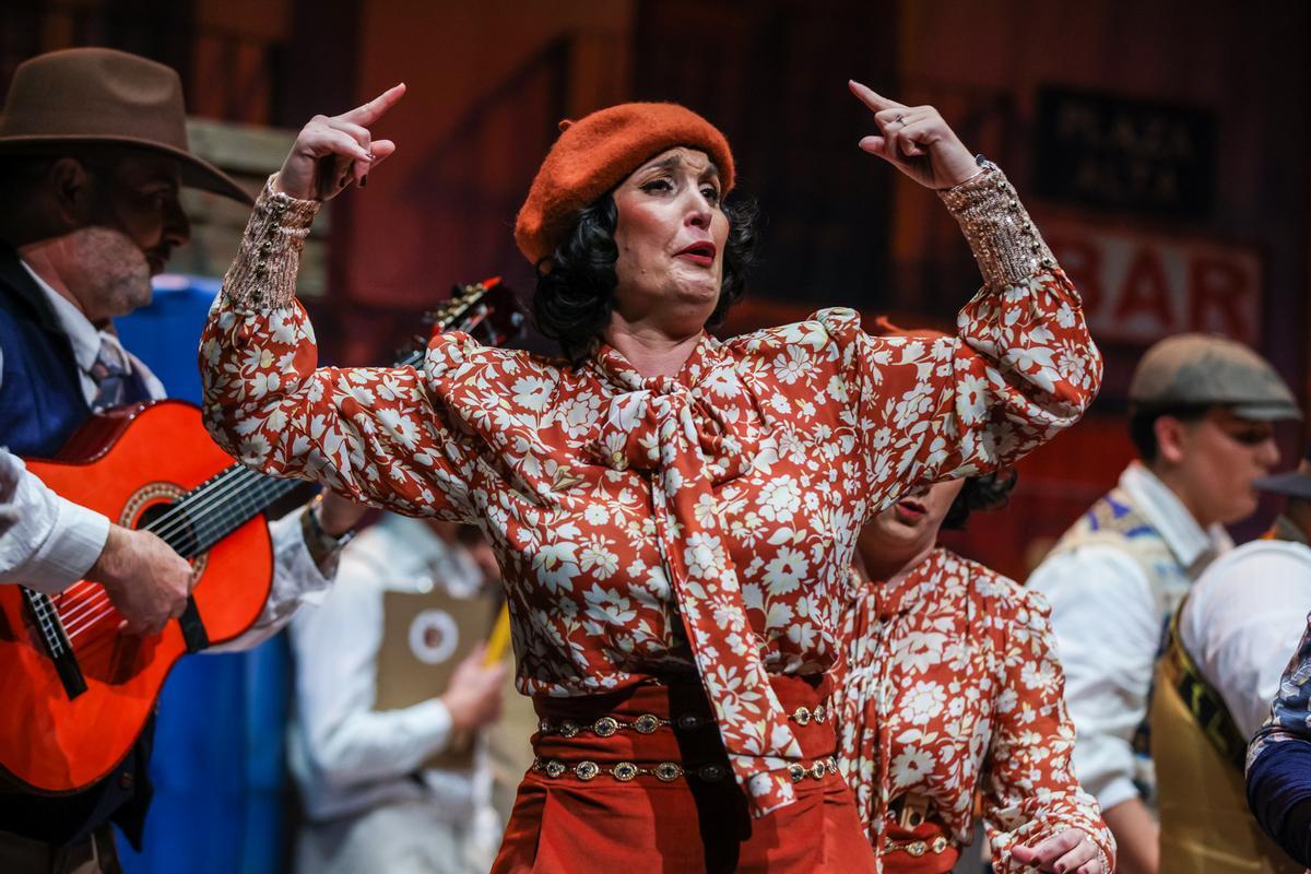 'La comparsa del valle', de Alhaurín El Grande, en la segunda preliminar del COAC 2026 del Carnaval