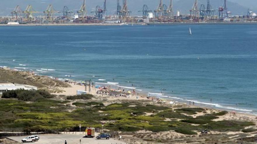 Las playas del sur urgen 4,3 millones de m3 de arena