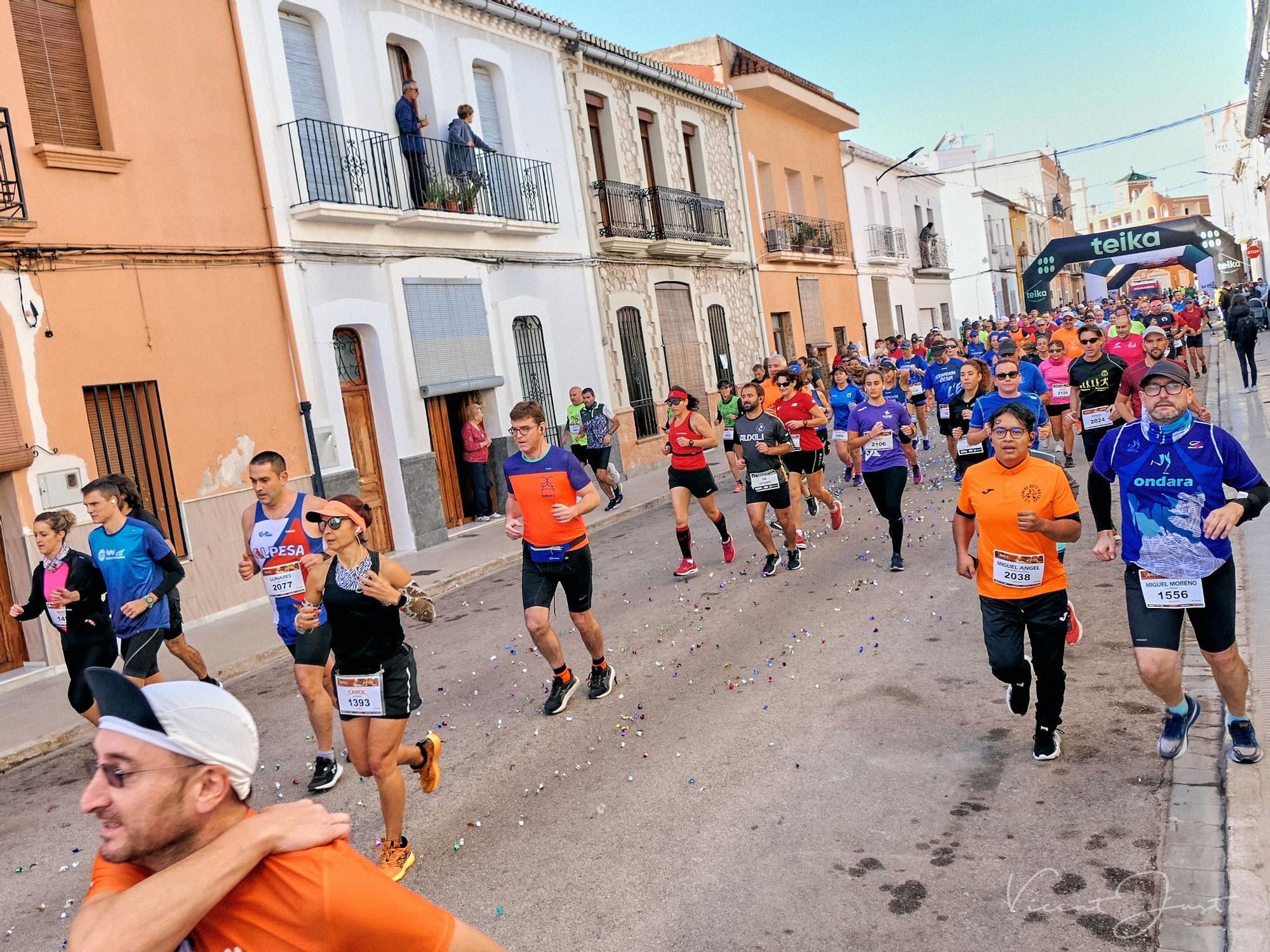 Búscate en la XI Cursa Solidària de Beniarjó