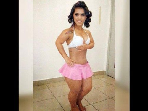 Karina Lemos La Bajita Más Sexy Del Mundo Información 