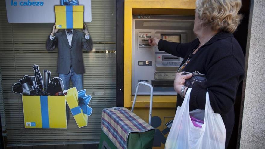 El 50% de los municipios españoles no tienen sucursal bancaria