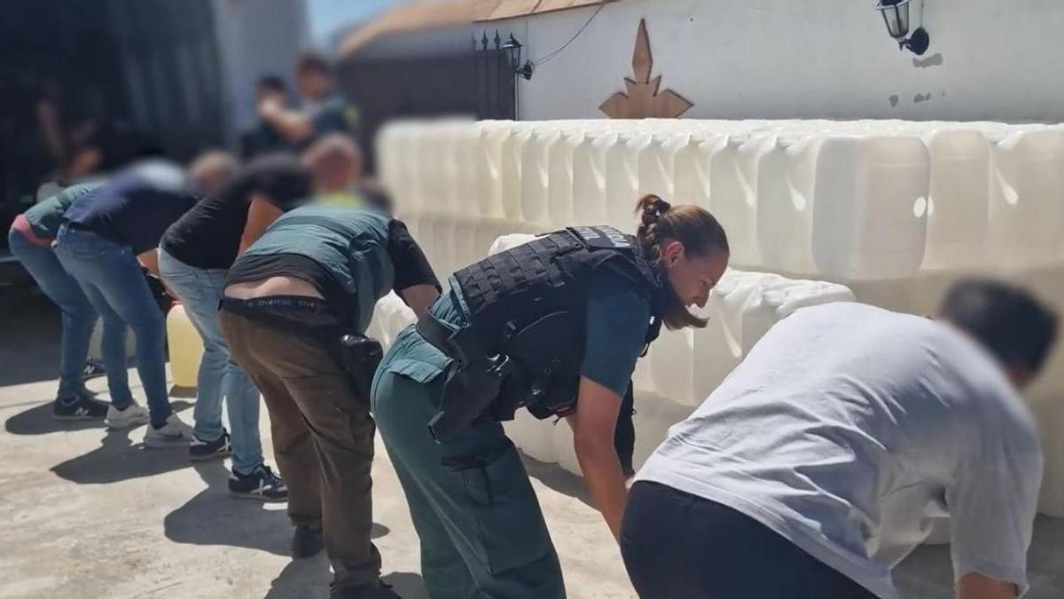 Operación Barlovento: red dedicada al 'petaqueo' en Alhaurín el Grande