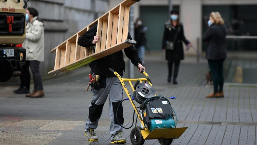 Pontevedra y los municipios del área sumaron parados en febrero