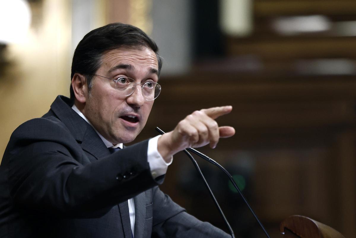 España pide a Delcy Rodríguez la liberación de los presos políticos españoles en Venezuela