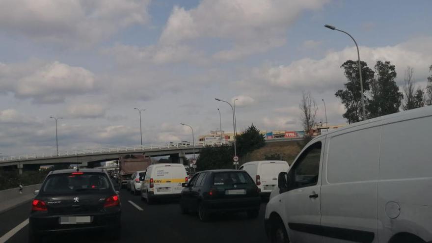 Retenciones en la autopista de Inca por los controles de la Guardia Civil