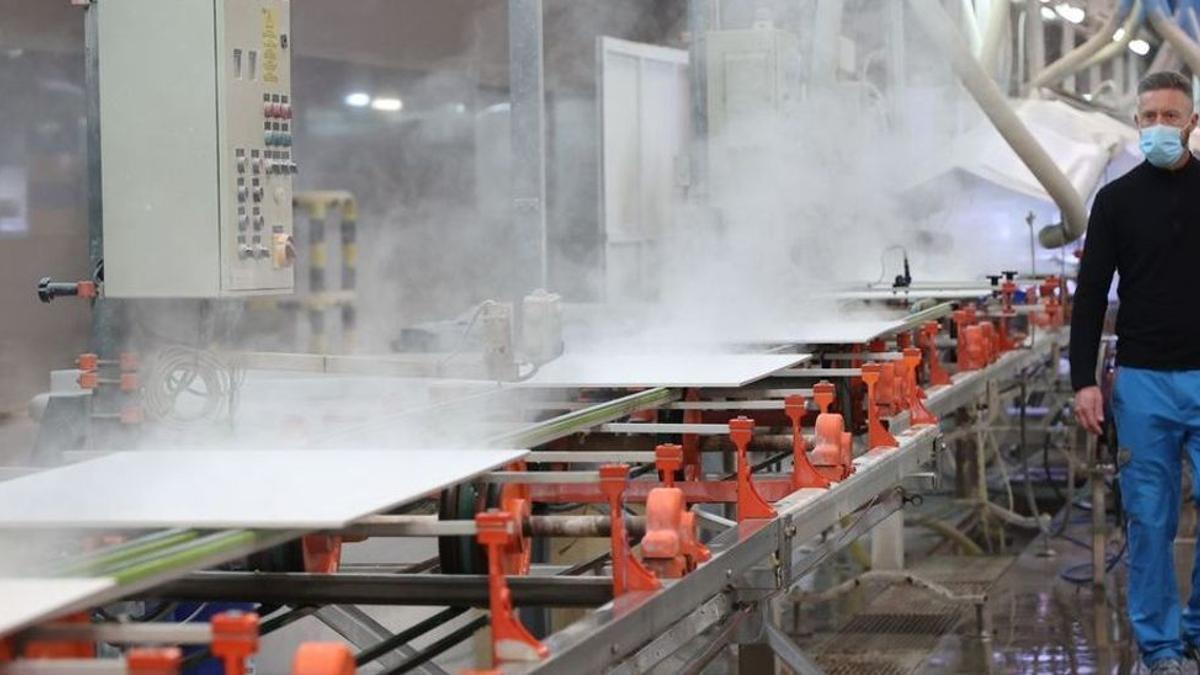 Solo un tercio del ahorro de energía de la industria de las últimas tres décadas se debe a una mayor eficiencia