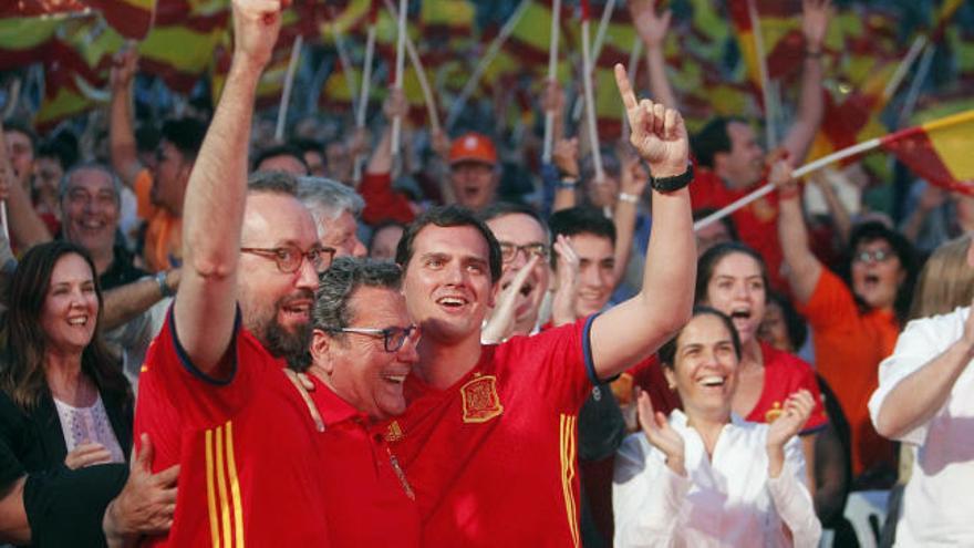 El partido de España ante Turquía &#039;se cuela&#039; en la campaña electoral